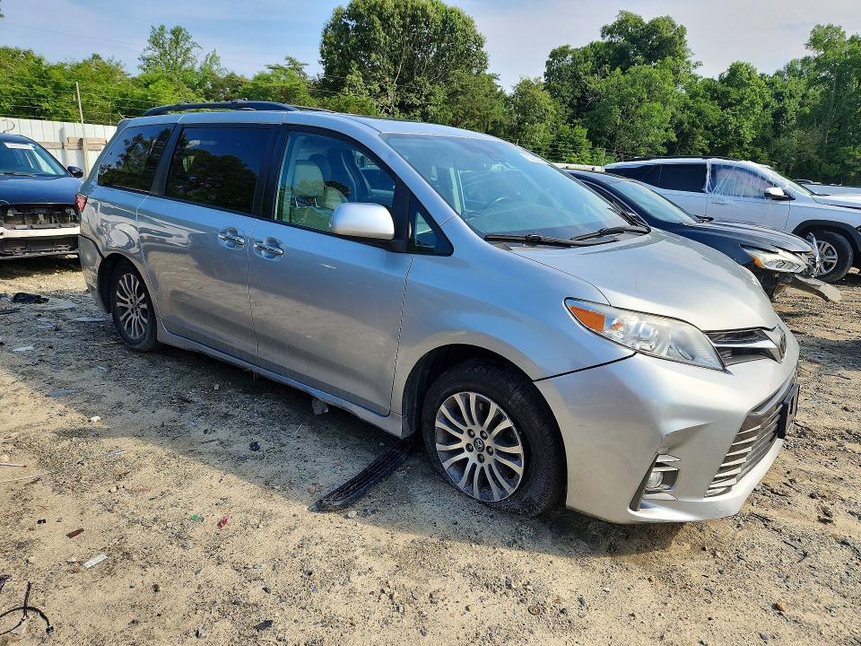 2020 Toyota Sienna VIN 5TDYZ3DC5LS050070 COPART salvage auction — REAR END, MD - CERT OF SALVAGE > 75% DAMAGE, sold $6,500 on 2026-07-28 (photo 4)