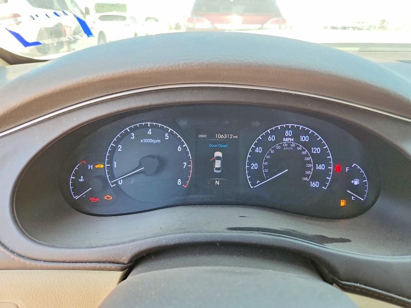 2014 Hyundai Genesis VIN KMHGC4DH2EU262532 COPART salvage auction — HAIL, Ok - Certificate Of Title (P), sold $700 on 2026-07-06 (photo 9)