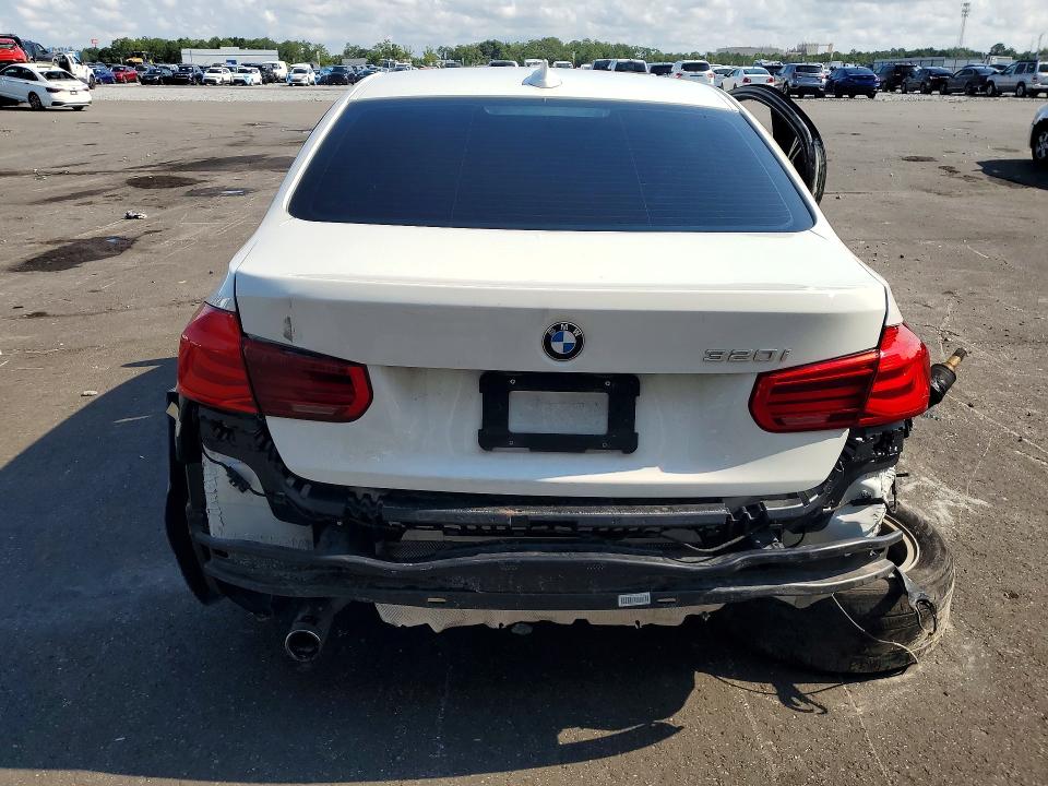 2016 BMW 3er VIN WBA8A9C50GK617468 COPART salvage auction — SIDE, Fl - Cert Of Title Slvg Rebuildable, sold $1,000 on 2026-08-10 (photo 6)