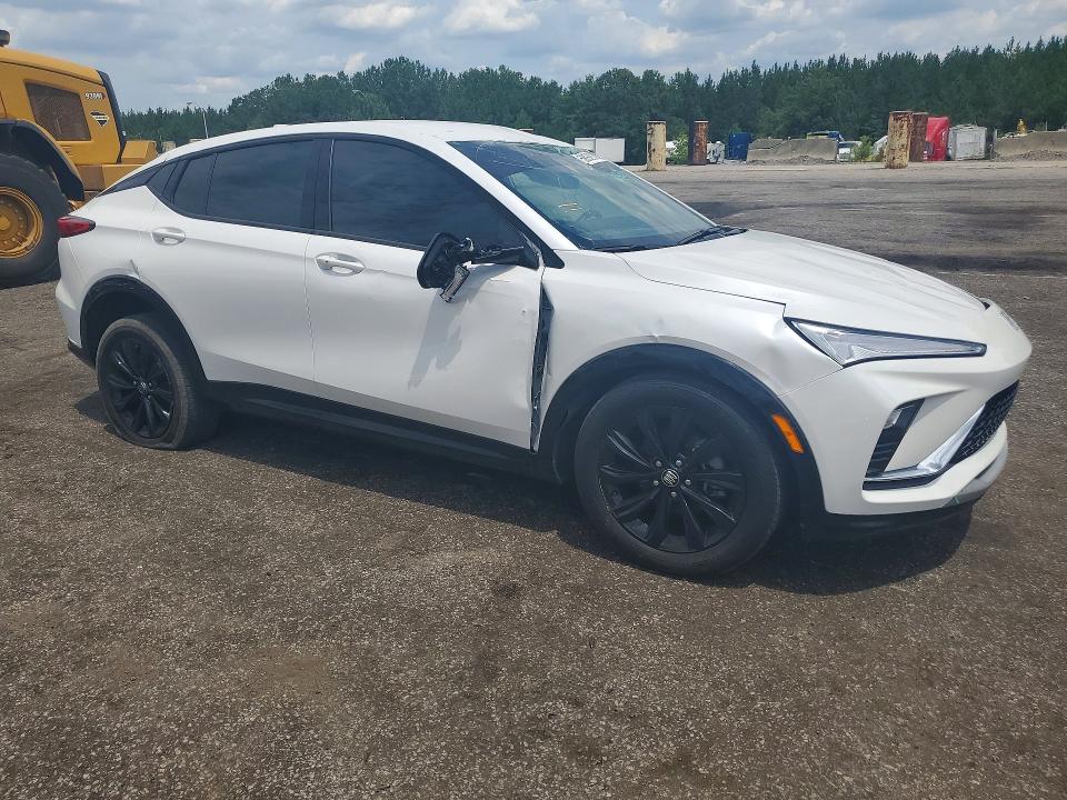 2024 Buick Envista VIN KL47LBE26RB089483 COPART salvage auction — FRONT END, Sc - Certificate Of Title (P), sold $9,500 on 2026-07-27 (photo 4)