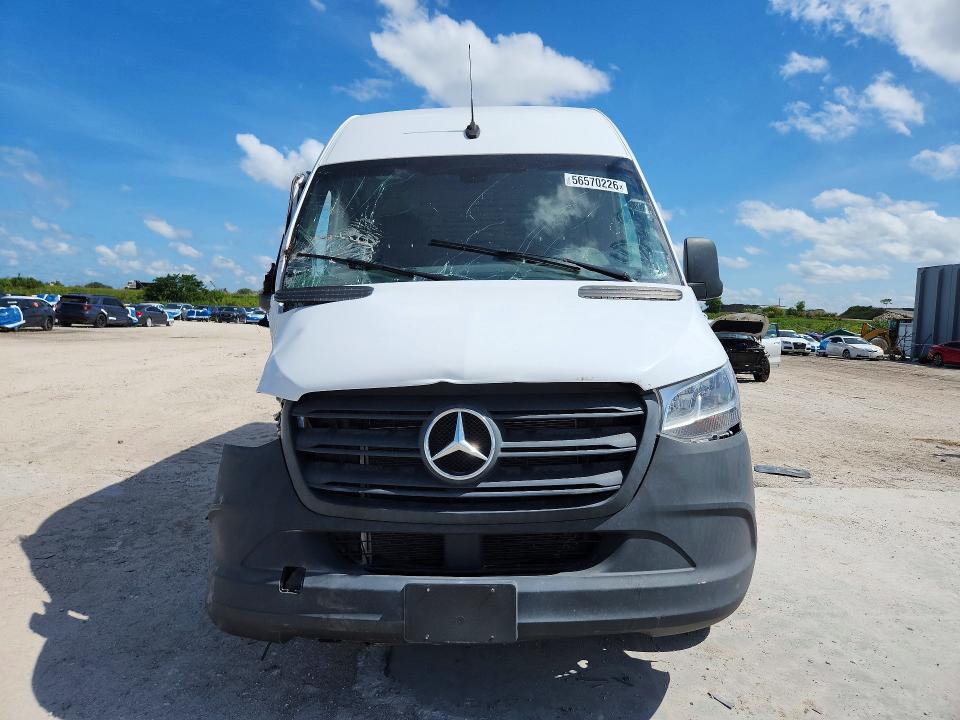 2024 Mercedes-benz VIN W1Y4KBHYXRT169600 COPART salvage auction — FRONT END, Ca - Certificate Of Title, sold $12,100 on 2026-07-03 (photo 5)