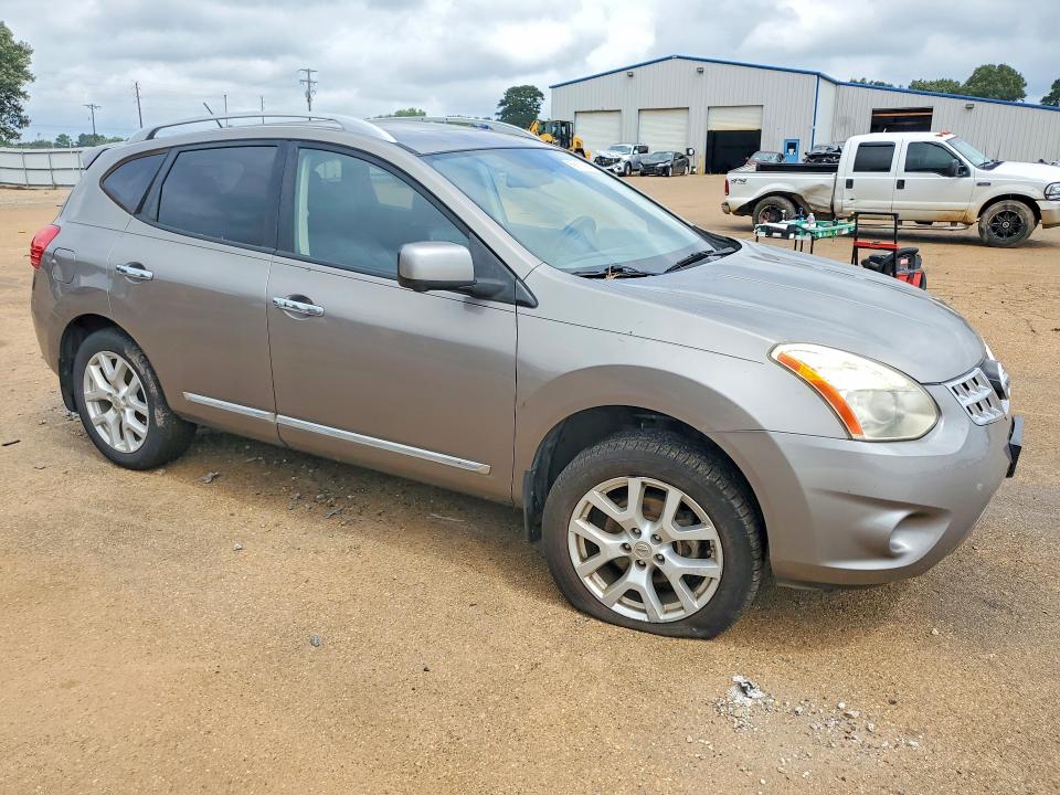 2013 Nissan VIN JN8AS5MT4DW522489 COPART salvage auction — UNDERCARRIAGE, TX - SALVAGE VEHICLE TITLE (P), sold $700 on 2026-07-20 (photo 4)