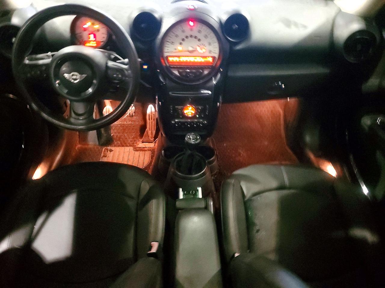 2014 Mini Cooper VIN WMWZC5C5XEWM17582 COPART salvage auction — Side, NJ - CERTIFICATE OF TITLE, sold $850 on 2026-08-31 (photo 8)