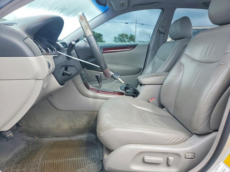 2002 Lexus ES VIN JTHBF30G425023582 COPART salvage auction — REAR END, Tn - Salvage Certificate, sold $375 on 2026-07-08 (photo 7)