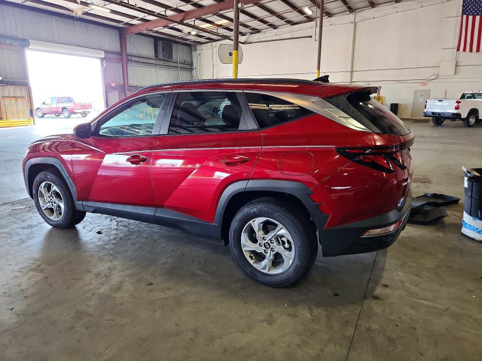 2024 Hyundai Tucson VIN 5NMJBCDE4RH411405 COPART salvage auction — MINOR DENT/SCRATCHES, FL - CERT OF TITLE-REBUILT, sold $10,000 on 2026-07-29 (photo 2)