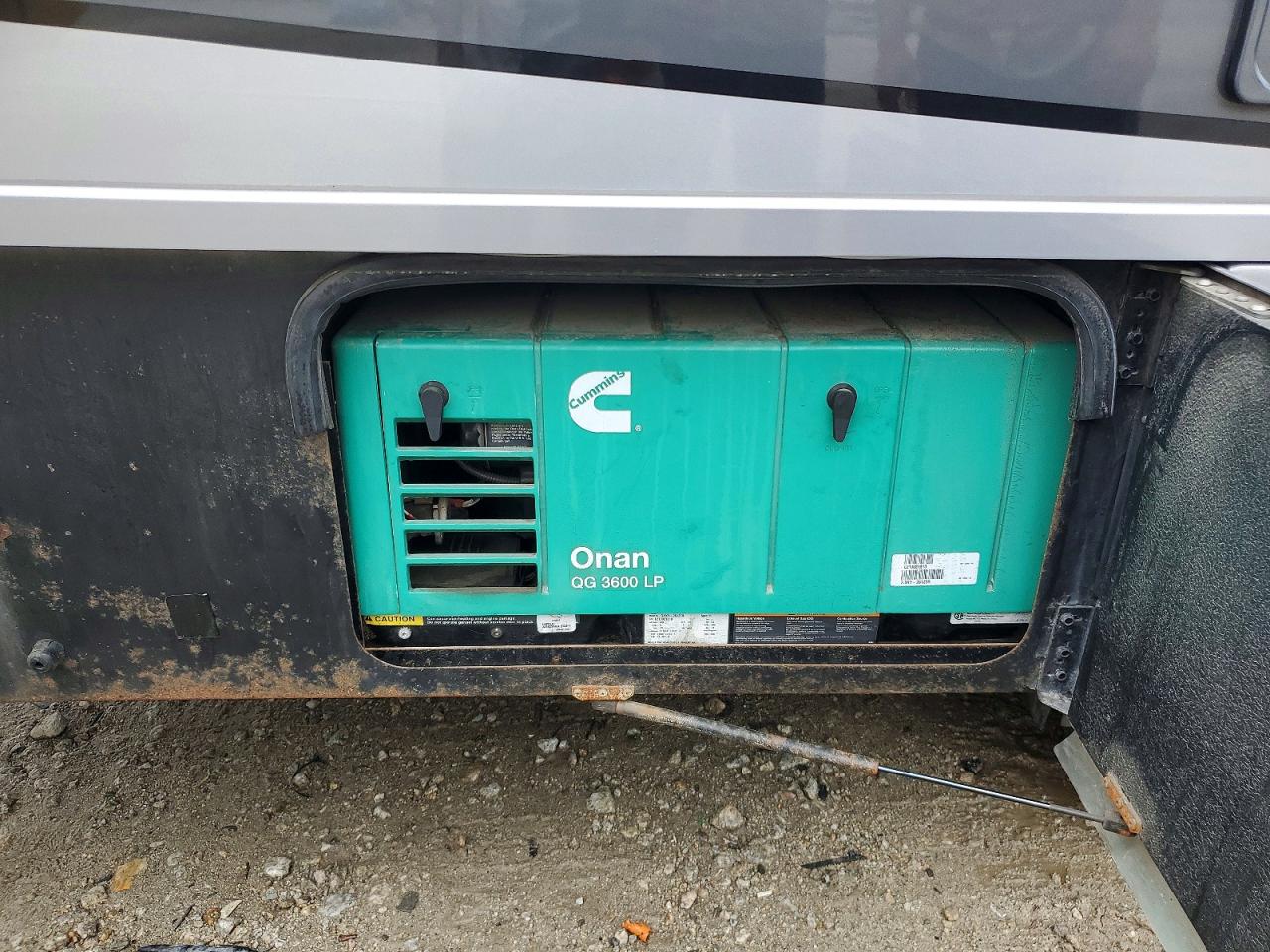 2021 Mercedes-Benz Sprinter VIN W1X8E33Y6MN150226 COPART salvage auction — Minor Dent/Scratches, MA - CERTIFICATE OF TITLE, sold $45,250 on 2026-06-30 (photo 9)