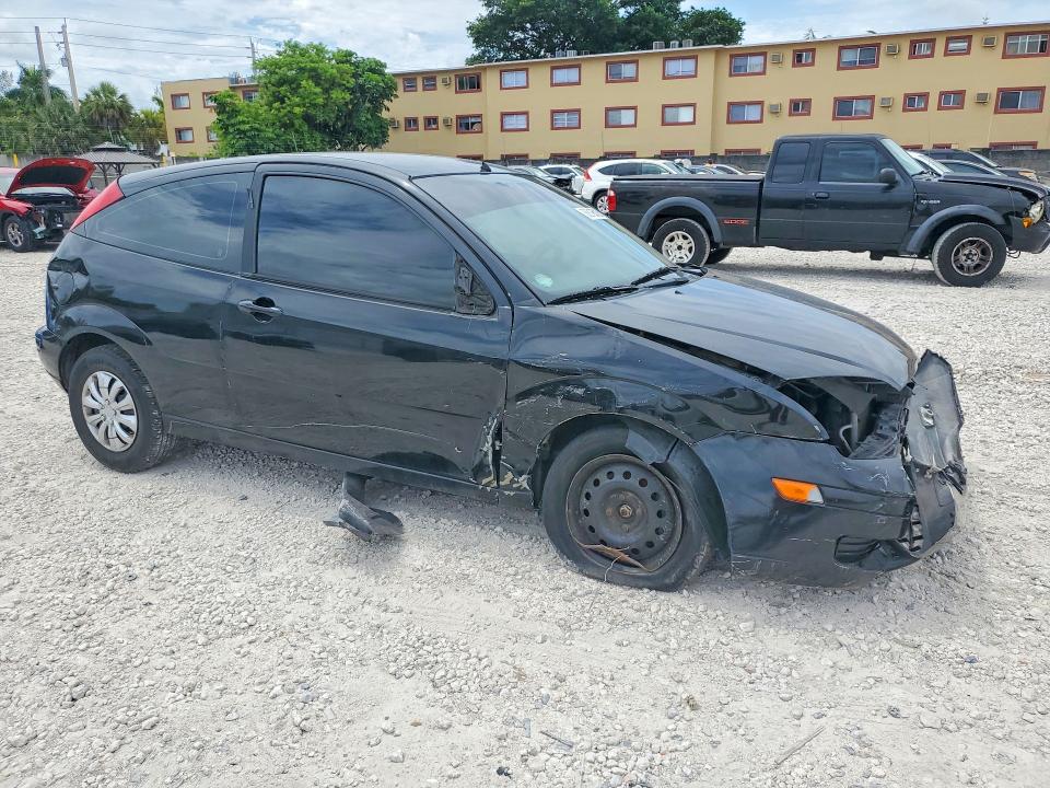2005 Ford Focus VIN 3FAFP31N45R156332 COPART salvage auction — FRONT END, FL - CERT OF TTL-REBUILT&SLVG RBLD, sold $275 on 2026-07-02 (photo 4)