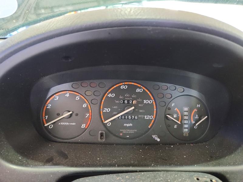 2001 Honda Cr-v VIN JHLRD18411S019240 COPART salvage auction — NORMAL WEAR, Ky - Certificate Of Title, sold $375 on 2026-07-27 (photo 9)