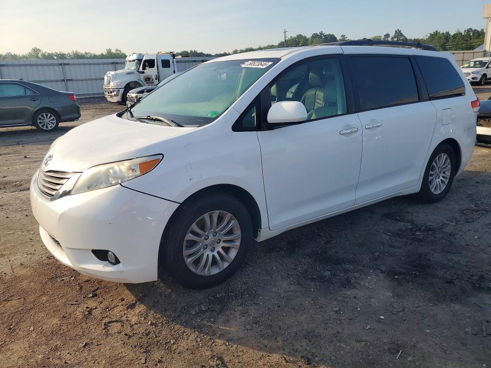 2014 Toyota Sienna VIN 5TDYK3DC6ES457001 COPART salvage auction — FRONT END, Va - Certificate Of Title, sold $4,300 on 2026-07-08 (photo 1)