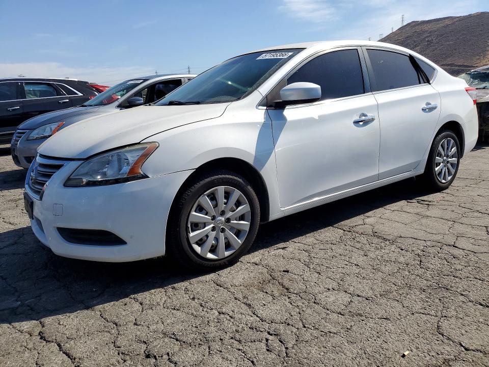 2015 Nissan Sentra VIN 3N1AB7AP7FY247794 — COPART salvage auction photo