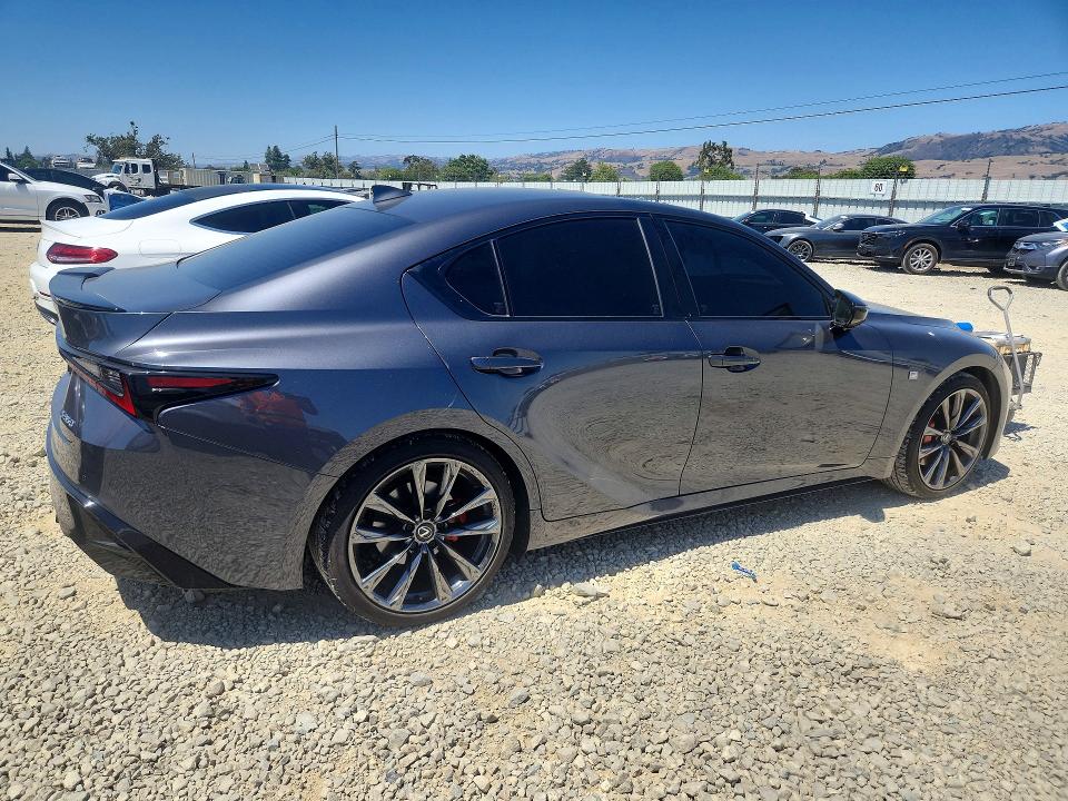 2025 Lexus Is 350 VIN JTHGZ1B20S5091686 COPART salvage auction — VANDALISM, CA - SALVAGE CERTIFICATE, sold $10,200 on 2026-07-21 (photo 3)
