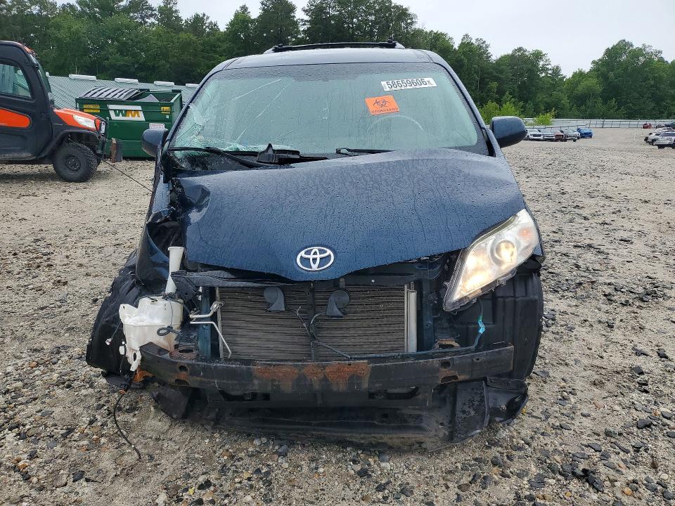 2011 Toyota Sienna VIN 5TDKK3DC8BS045597 COPART salvage auction — FRONT END, MA - CERT OF TITLE-RECONSTRCTD COLL, sold $850 on 2026-07-22 (photo 5)