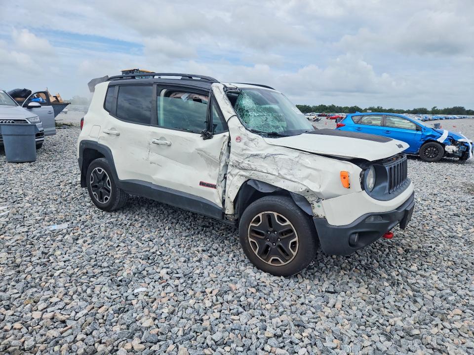 2016 Jeep Renegade VIN ZACCJBCT3GPD05301 COPART salvage auction — SIDE, Fl - Certificate Of Destruction, sold $10 on 2026-07-28 (photo 4)
