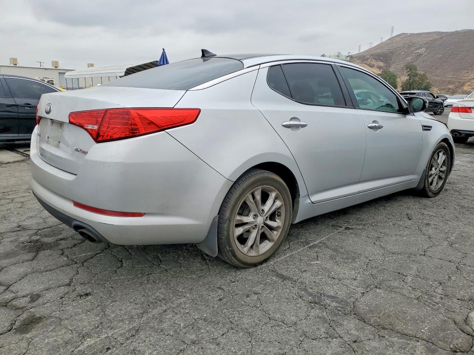 2013 Kia VIN 5XXGN4A76DG124099 COPART salvage auction — REAR END, Ca - Salvage Certificate, sold $850 on 2026-07-09 (photo 3)