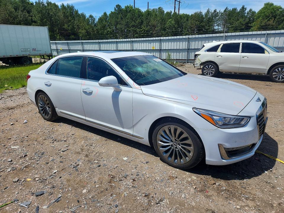 2018 Genesis G90 VIN KMHG54JH9JU043379 COPART salvage auction — ROOF, Va - Cert Of Title - Salvage, sold $1,250 on 2026-07-20 (photo 4)