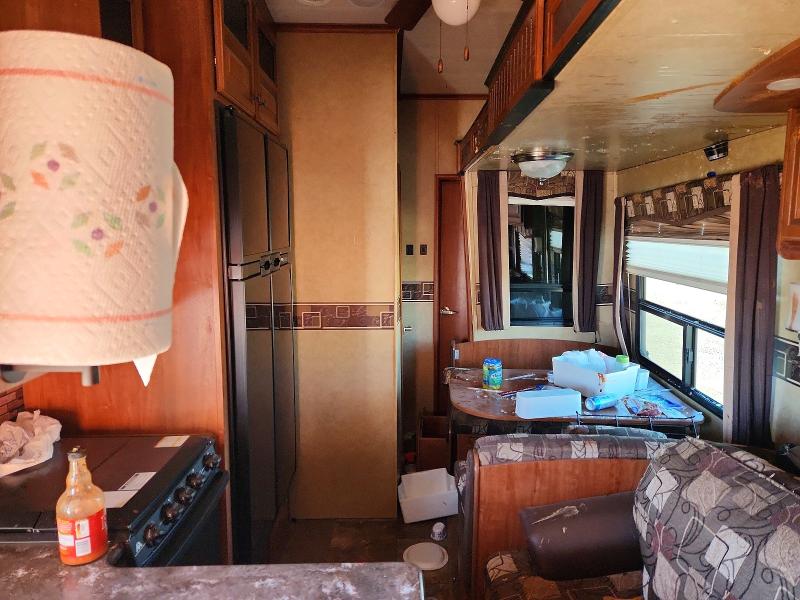 2013 Jayco Eagle VIN 1UJCJ0BV2D1LE0099 COPART salvage auction — ROLLOVER, ND - CERT OF TITLE - SALVAGE VEHICL, sold $50 on 2026-09-24 (photo 6)
