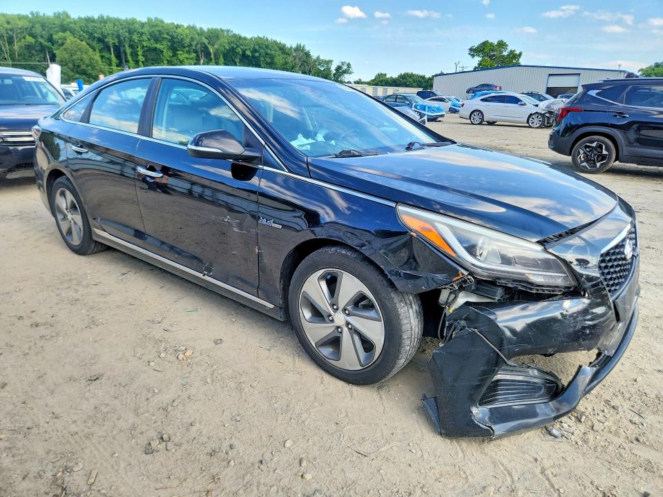 2016 Hyundai Sonata VIN KMHE34L1XGA017719 COPART salvage auction — FRONT END, Va - Certificate Of Title, sold $250 on 2026-07-07 (photo 4)