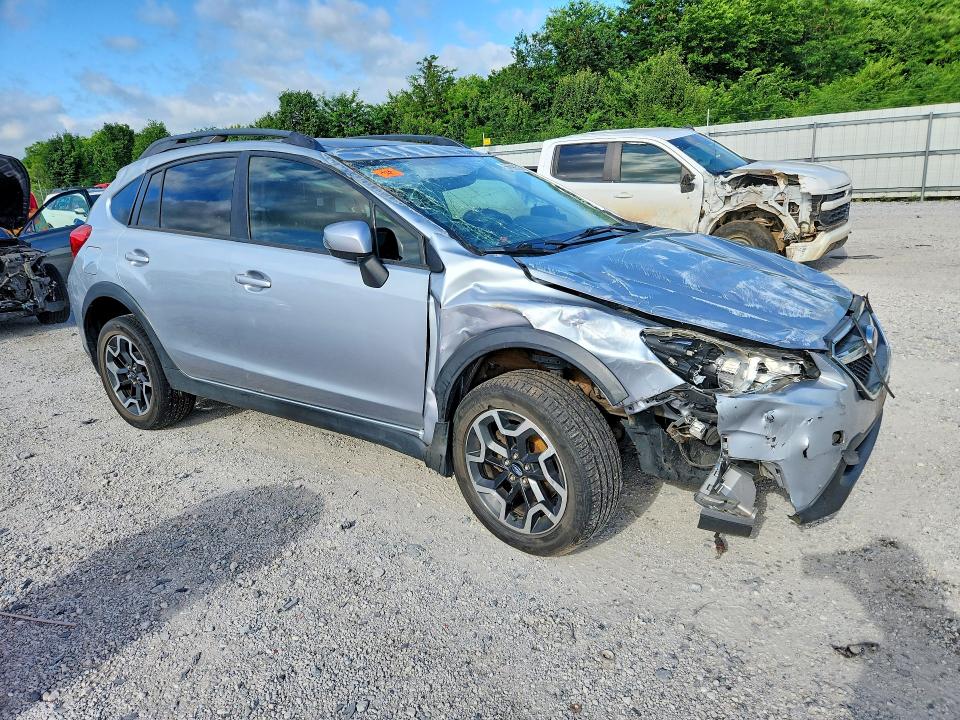 2017 Subaru Xv VIN JF2GPANC5HH227329 COPART salvage auction — ROLLOVER, Ar - Cert Of Title-Salvage, sold $200 on 2026-07-27 (photo 4)