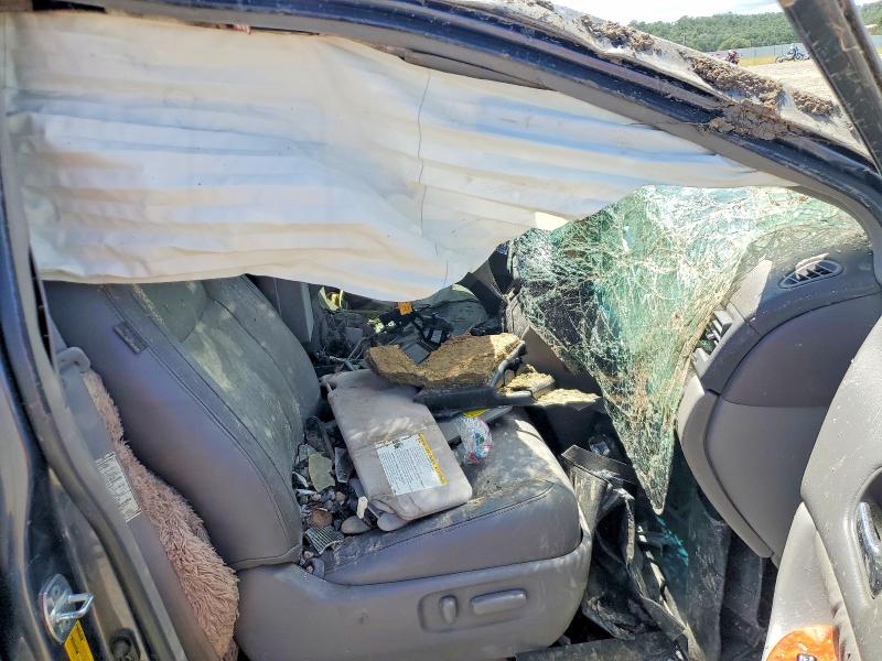 2006 Toyota Sienna VIN 5TDZA22C46S566238 COPART salvage auction — ROLLOVER, Ca - Salvage Certificate, sold $225 on 2026-07-24 (photo 7)