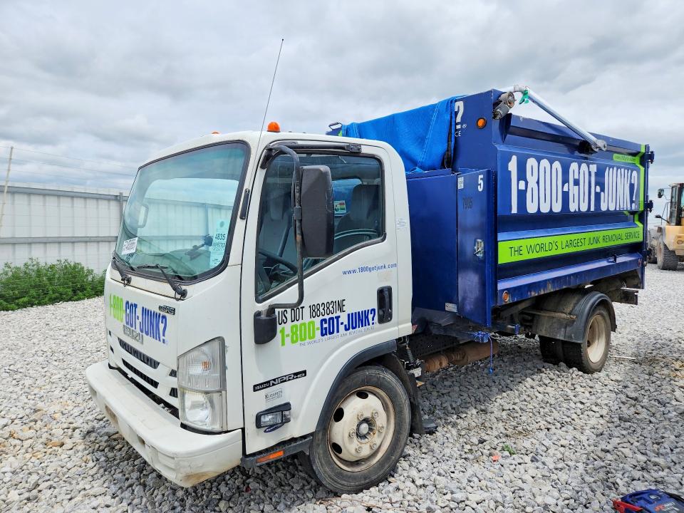 2017 Isuzu VIN 54DC4W1B5HS800244 COPART salvage auction — SIDE, Ne - Certificate Of Title (P), sold $725 on 2026-07-28 (photo 1)