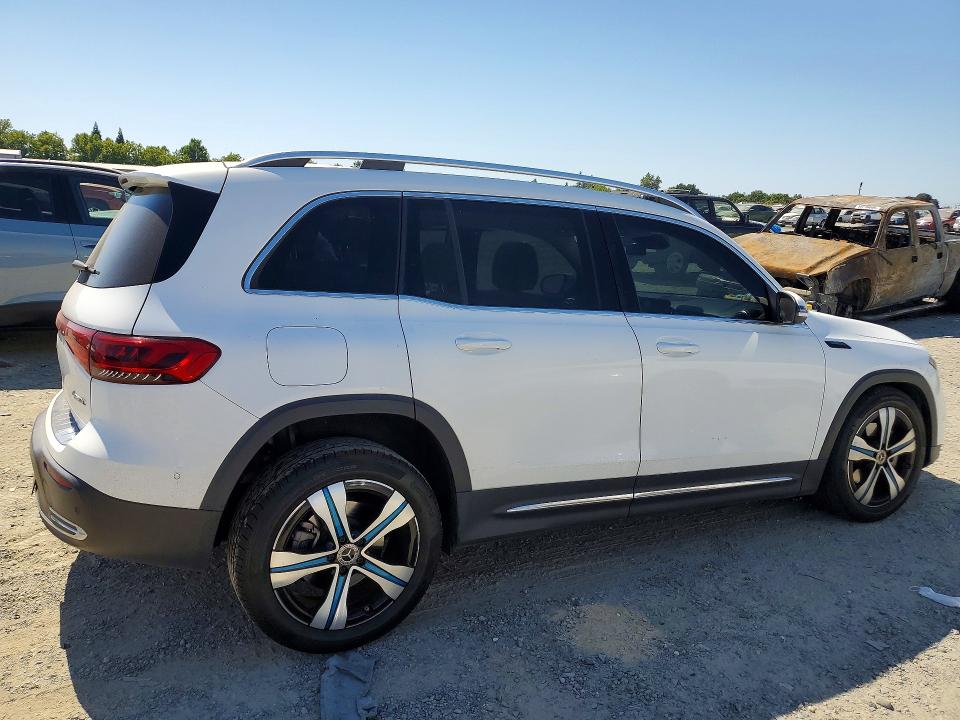 2022 Mercedes-benz VIN W1N9M1DB9NN011076 COPART salvage auction — UNDERCARRIAGE, Salvage Title, sold $11,400 on 2026-07-16 (photo 3)
