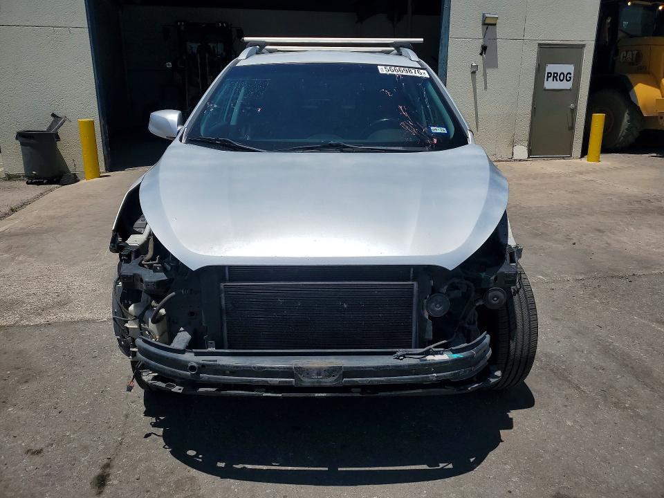 2015 Hyundai Tucson VIN KM8JUCAG7FU961696 COPART salvage auction — FRONT END, Tx - Salvage Vehicle Title, sold $1,350 on 2026-07-24 (photo 5)