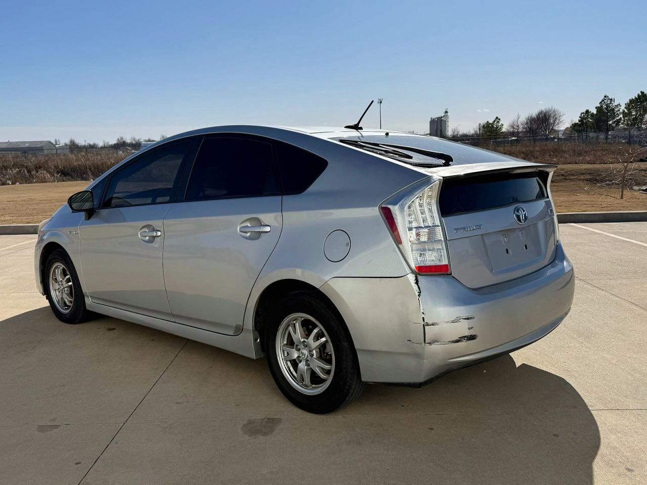 2010 Toyota Prius VIN JTDKN3DUXA0145492 COPART salvage auction — Minor Dent/Scratches, TX - CERTIFICATE OF TITLE (P), sold $2,100 on 2026-07-09 (photo 3)