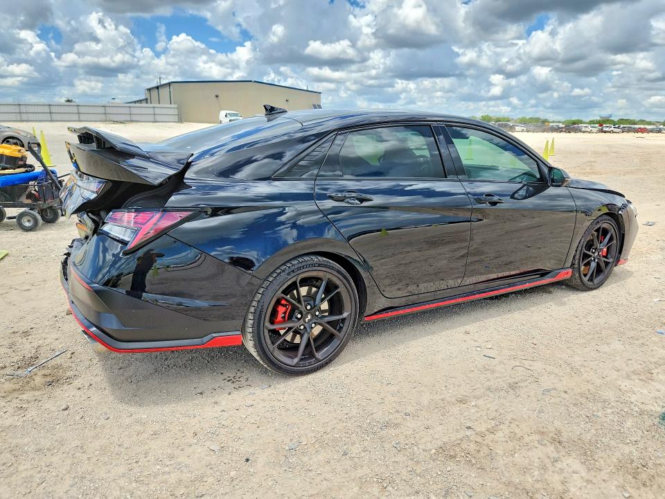 2025 Hyundai Elantra VIN KMHLW4DK6SU032005 COPART salvage auction — REAR END, TX - SALVAGE VEHICLE TITLE, sold $6,700 on 2026-07-30 (photo 3)