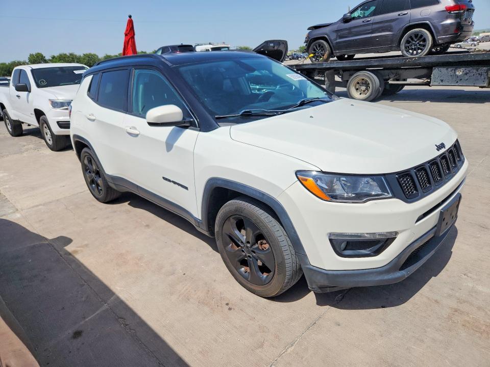 2020 Jeep Compass VIN 3C4NJCBB4LT162594 COPART salvage auction — NORMAL WEAR, Tx - Certificate Of Title (P), sold $4,050 on 2026-07-09 (photo 4)