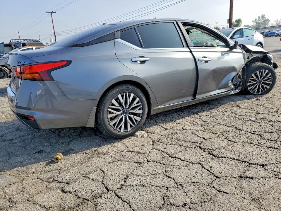 2023 Nissan Altima VIN 1N4BL4DV0PN392414 COPART salvage auction — SIDE, Ca - Salvage Certificate, sold $3,350 on 2026-07-02 (photo 3)