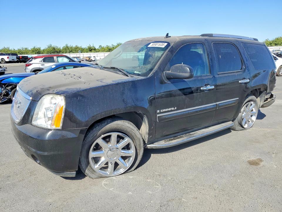 2007 Gmc Yukon VIN 1GKFK63807J376425 COPART salvage auction — REAR END, Ca - Salvage Certificate, sold $1,400 on 2026-07-09 (photo 1)
