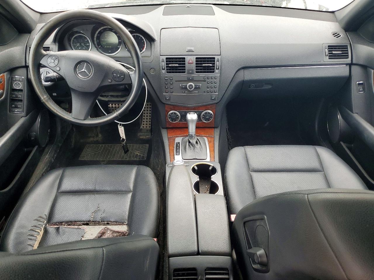 2010 Mercedes-Benz C-Class VIN WDDGF8BBXAR119767 COPART salvage auction — Minor Dent/Scratches, ME - CERTIFICATE OF TITLE, sold $1,350 on 2026-07-01 (photo 8)