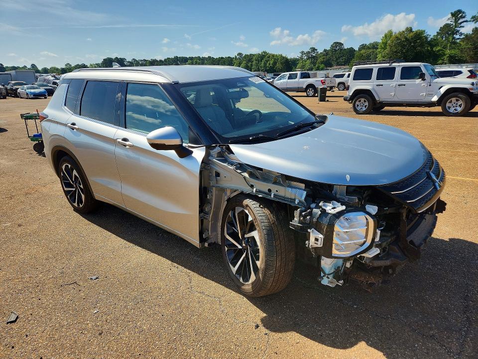 2024 Mitsubishi Outlander VIN JA4J3WA87RZ032062 COPART salvage auction — FRONT END, TX - SALVAGE VEHICLE TITLE (P), sold $7,600 on 2026-07-20 (photo 4)