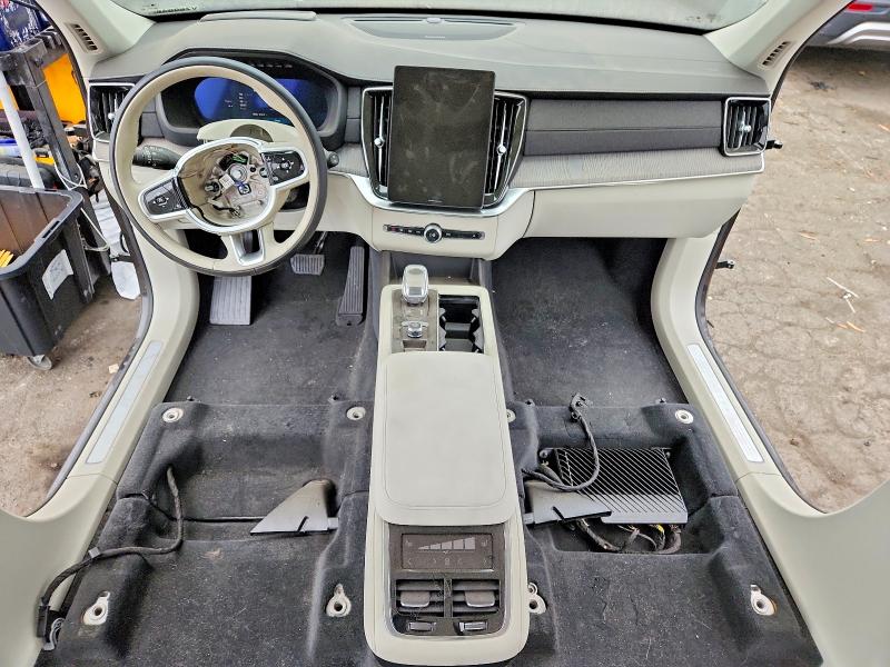 2026 Volvo Xc90 VIN YV4062PM4T1441595 COPART salvage auction — STRIPPED, Ca - Certificate Of Title, sold $10,500 on 2026-07-02 (photo 8)