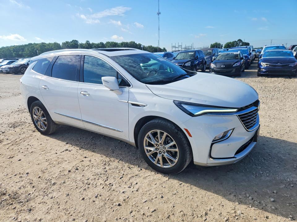 2024 Buick Enclave VIN 5GAEVAKW8RJ121284 COPART salvage auction — HAIL, MO - SALVAGE CERTIFICATE OF TITLE, sold $12,300 on 2026-07-29 (photo 4)