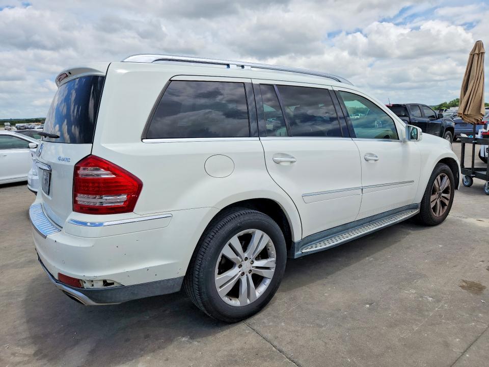 2011 Mercedes-benz Gl-class VIN 4JGBF7BEXBA699431 COPART salvage auction — NORMAL WEAR, Tx - Cert Of Title-Rebuilt Salvage, sold $1,050 on 2026-07-02 (photo 3)