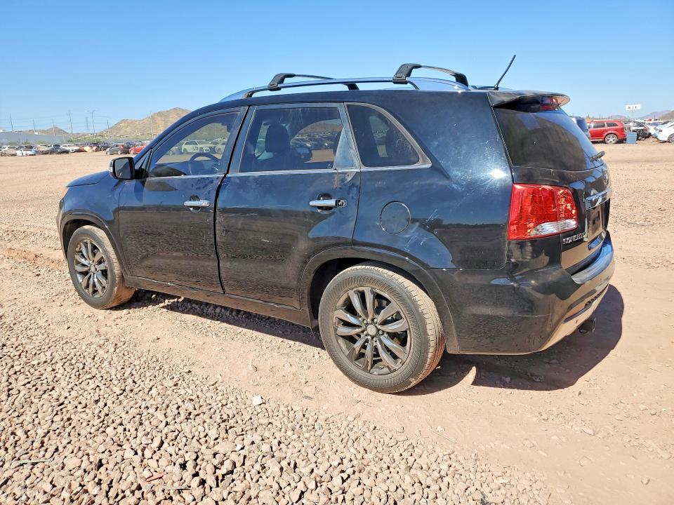 2012 Kia Sorento VIN 5XYKW4A21CG304225 COPART salvage auction — MINOR DENT/SCRATCHES, Az - Certificate Of Title (P), sold $975 on 2026-07-07 (photo 2)