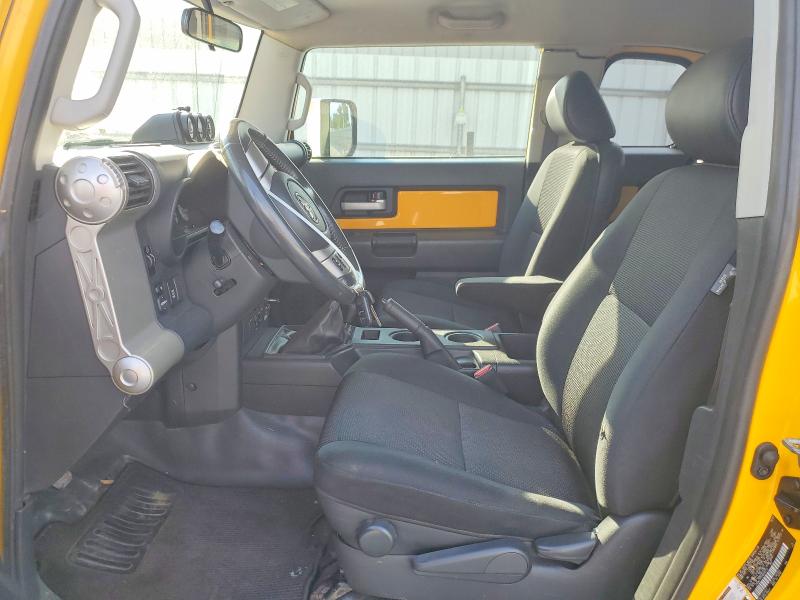 2007 Toyota Fj cruiser VIN JTEBU11F570075112 COPART salvage auction — NORMAL WEAR, Nc - Dealer Only Clean Title, sold $2,100 on 2026-07-29 (photo 7)