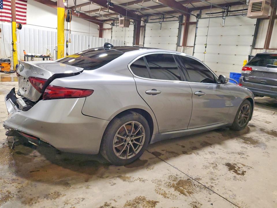 2019 Alfa romeo Giulia VIN ZARFANAN8K7609562 COPART salvage auction — REAR END, Pa - Certificate Of Salvage, sold $7,500 on 2026-07-14 (photo 3)