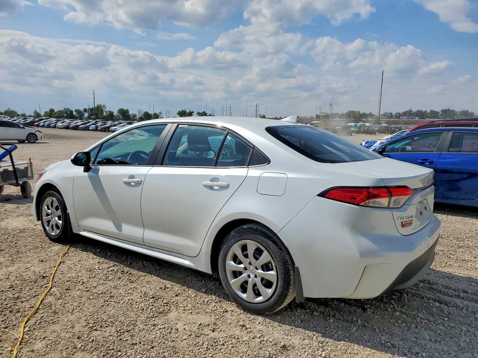 2026 Toyota Corolla VIN 5YFB4MDE4TP436208 COPART salvage auction — HAIL, Ia - Cert Of Title-Salvage Title, sold $7,700 on 2026-07-22 (photo 2)