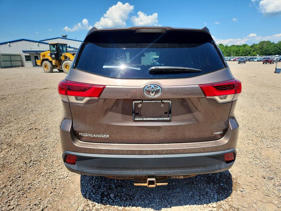 2018 Toyota Highlander VIN 5TDBZRFH4JS872177 COPART salvage auction — SIDE, NY - MV-907A SALVAGE CERTIFICATE, sold $7,000 on 2026-07-06 (photo 6)