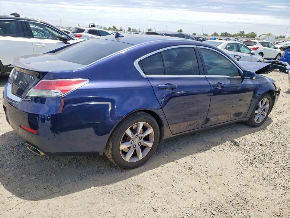 2013 Acura VIN 19UUA8F56DA005804 COPART salvage auction — FRONT END, Ca - Salvage Certificate, sold $800 on 2026-07-09 (photo 3)