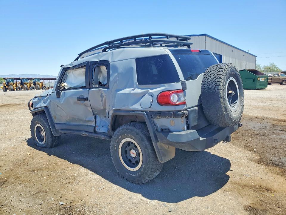 2013 Toyota Fj cruiser VIN JTEBU4BF1DK157225 COPART salvage auction — SIDE, AZ - CERT OF TITLE- NON REPAIR, sold $3,800 on 2026-07-31 (photo 2)