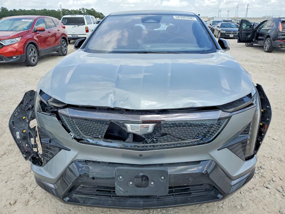 2025 Cadillac Optiq VIN 3GYK3EMR6SS198417 COPART salvage auction — FRONT END, Tx - Salvage Vehicle Title, sold $14,400 on 2026-07-10 (photo 5)