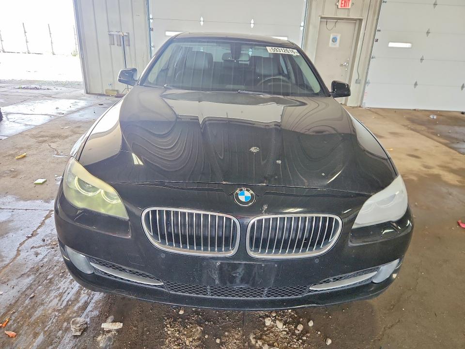 2013 BMW 5er VIN WBAFU7C59DDU71980 COPART salvage auction — MINOR DENT/SCRATCHES, Wi - Certificate Of Title, sold $775 on 2026-07-13 (photo 5)