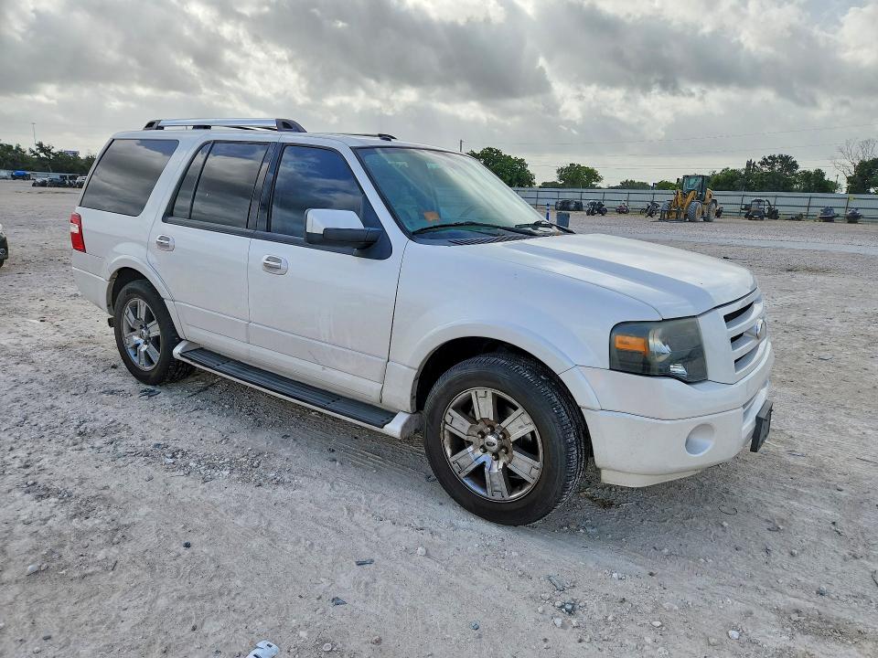 2009 Ford Expedition VIN 1FMFU195X9LA14210 COPART salvage auction — MINOR DENT/SCRATCHES, Tx - Certificate Of Title, sold $475 on 2026-07-02 (photo 4)