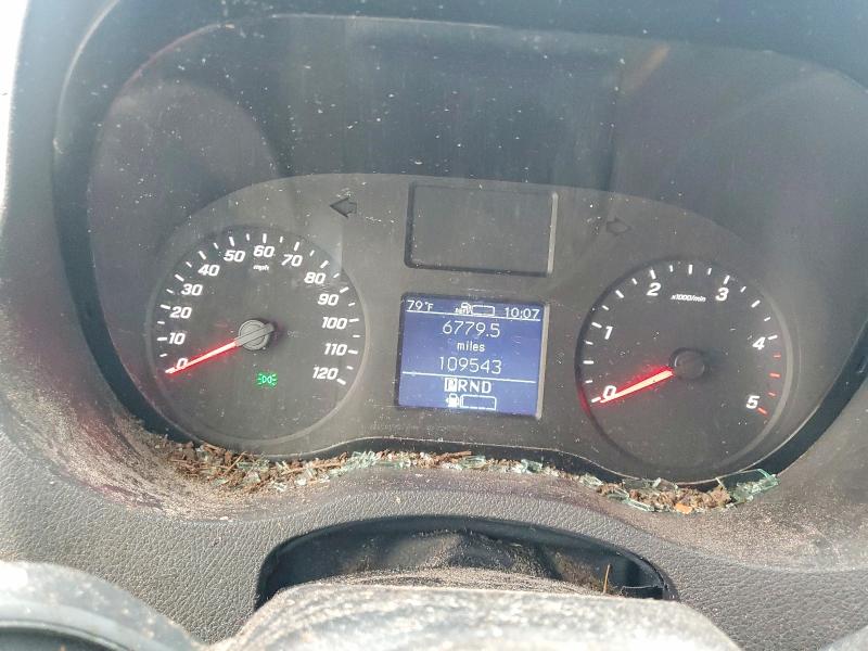 2019 Freightliner Sprinter 2500 VIN WDRPF1CDXKT009789 COPART salvage auction — ALL OVER, FL - CERT OF TITLE SLVG REBUILDABLE, sold $300 on 2026-07-29 (photo 9)