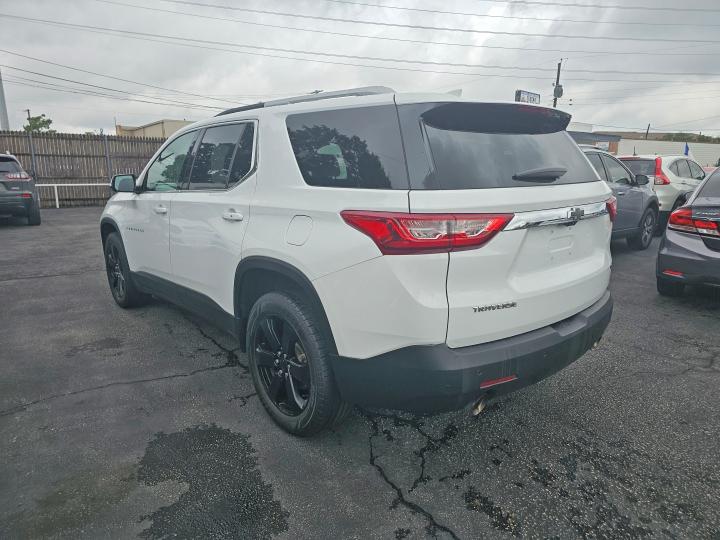 2018 Chevrolet Traverse VIN 1GNERHKW4JJ159649 COPART salvage auction — MINOR DENT/SCRATCHES, Tx - Cert Of Title-Rebuilt Salvage (P), sold $3,800 on 2026-07-02 (photo 3)