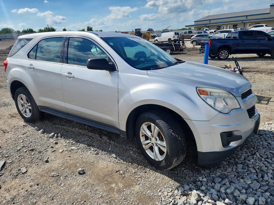 2015 Chevrolet VIN 1GNALAEK5FZ142738 COPART salvage auction — MECHANICAL, Tn - Certificate Of Title, sold $375 on 2026-07-02 (photo 4)