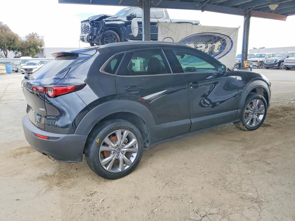2022 Mazda Cx-30 VIN 3MVDMBDL7NM443738 COPART salvage auction — MINOR DENT/SCRATCHES, Ca - Salvage Certificate, sold $6,100 on 2026-07-02 (photo 3)